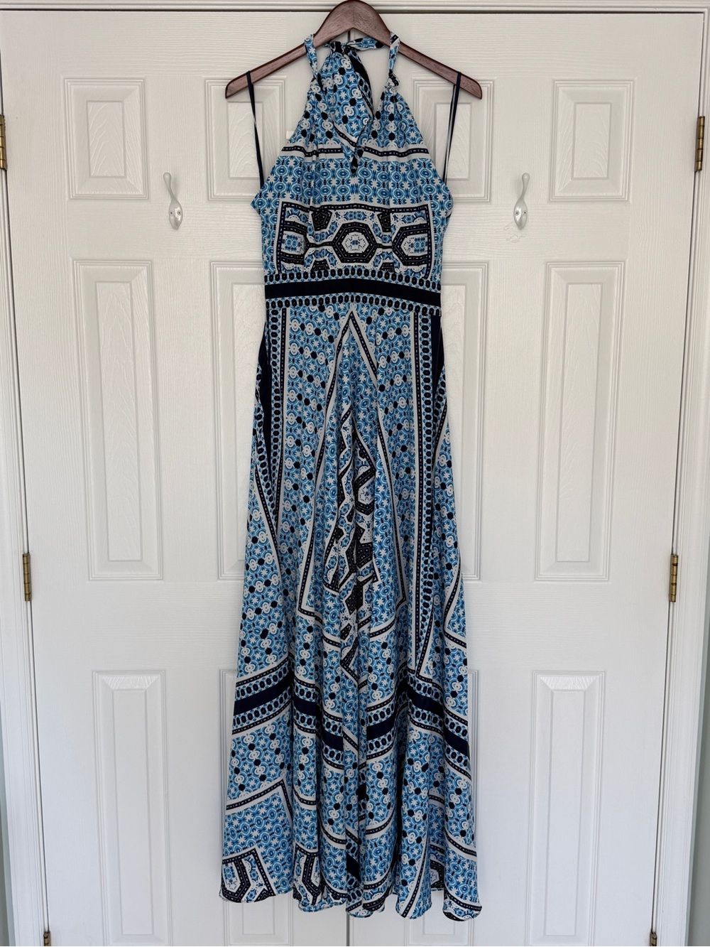 Eliza J halter neck scarf maxi dress size 8